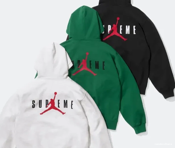 SWEATSHIRT HOODED ¥329 24FW 0501